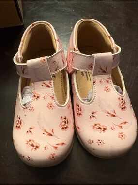 Toddler Pink Floral shoes